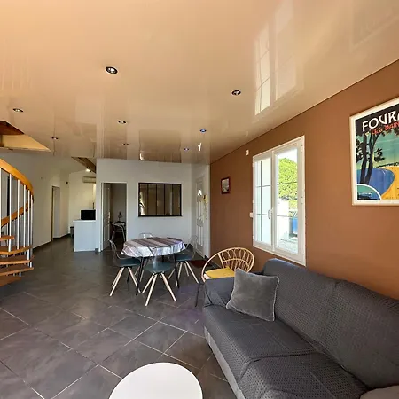 Maison Avec Piscine A 300m De La Plage - Tout Confort Pour 4 Personnes - Fr-1-709-79 度假居 *